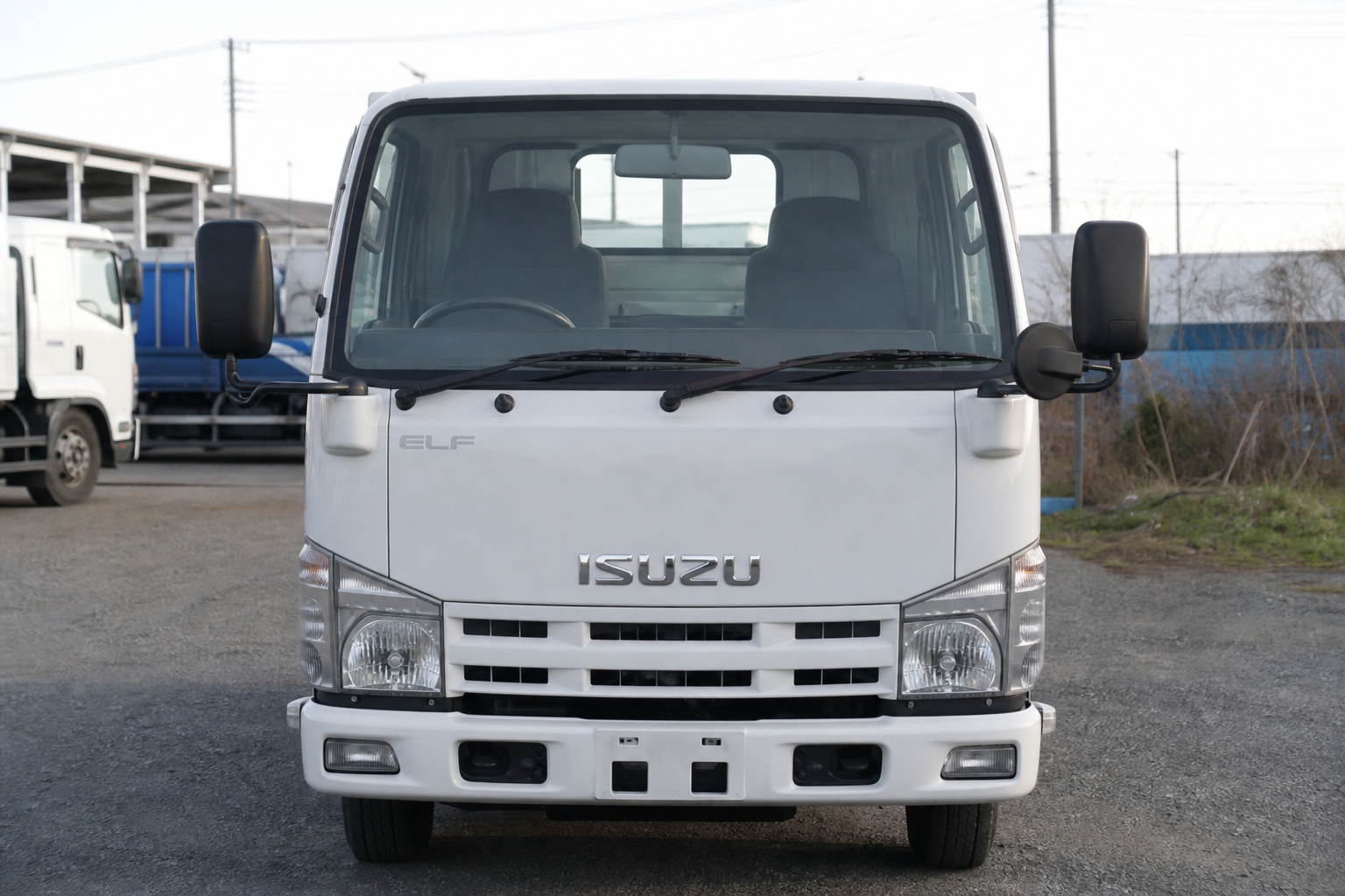 Isuzu Elf — photo 4